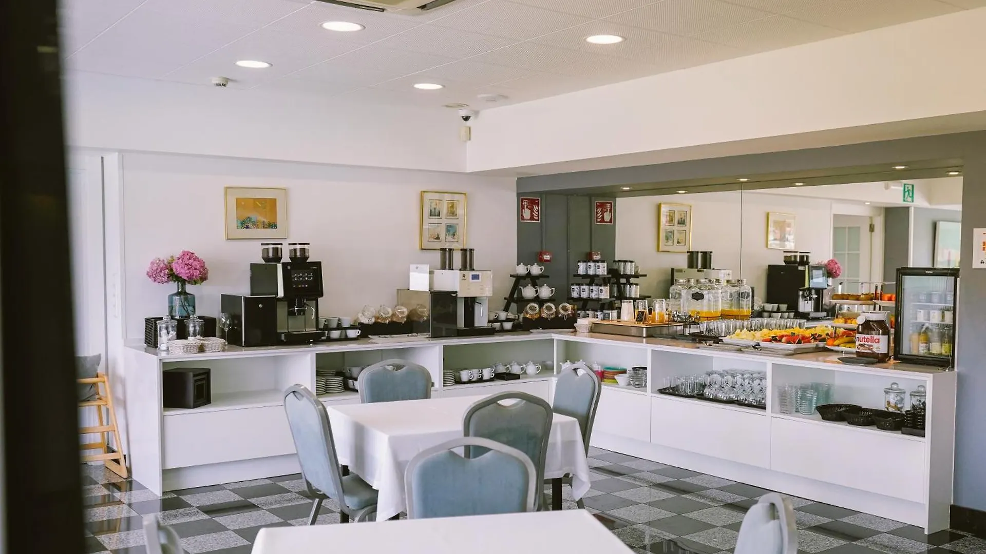 Hotel Avenida Сан-Себастьян