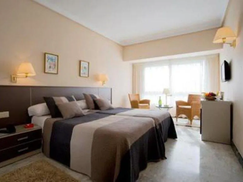 Hotel Avenida San Sebastian