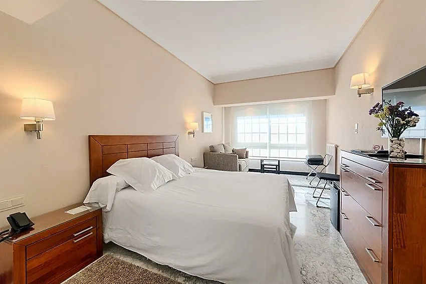 Hotel Avenida San Sebastian 3*,  Spain